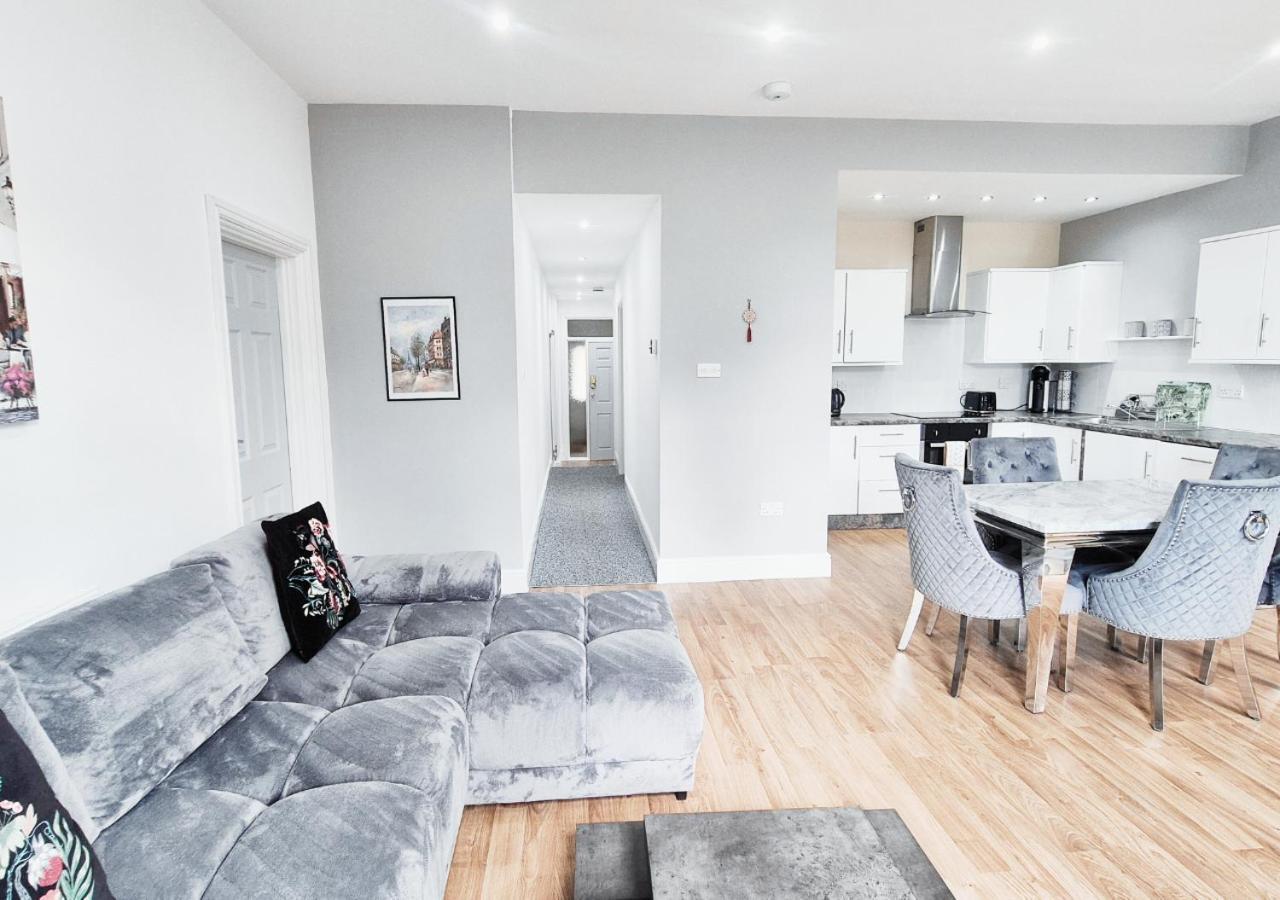 Stylish & Modern 2br Flat Nr Centre Apartment Nottingham
